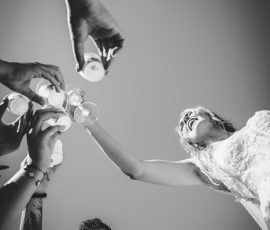fotografo de Casamento Santa Maria da Feira, humberto barbosa fotografia de Casamento Porto, Quinta da Quintã Quinta de Casamento Pé de Flor Music beats Brinde ao amor eterno da Kelly e Marcelo, num momento de pura alegria capturado por Humberto Barbosa, fotógrafo de casamento Porto