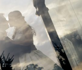 Em Santa Maria da Feira, Humberto Barbosa capta dupla exposição dos noivos em fotografia de casamento artística